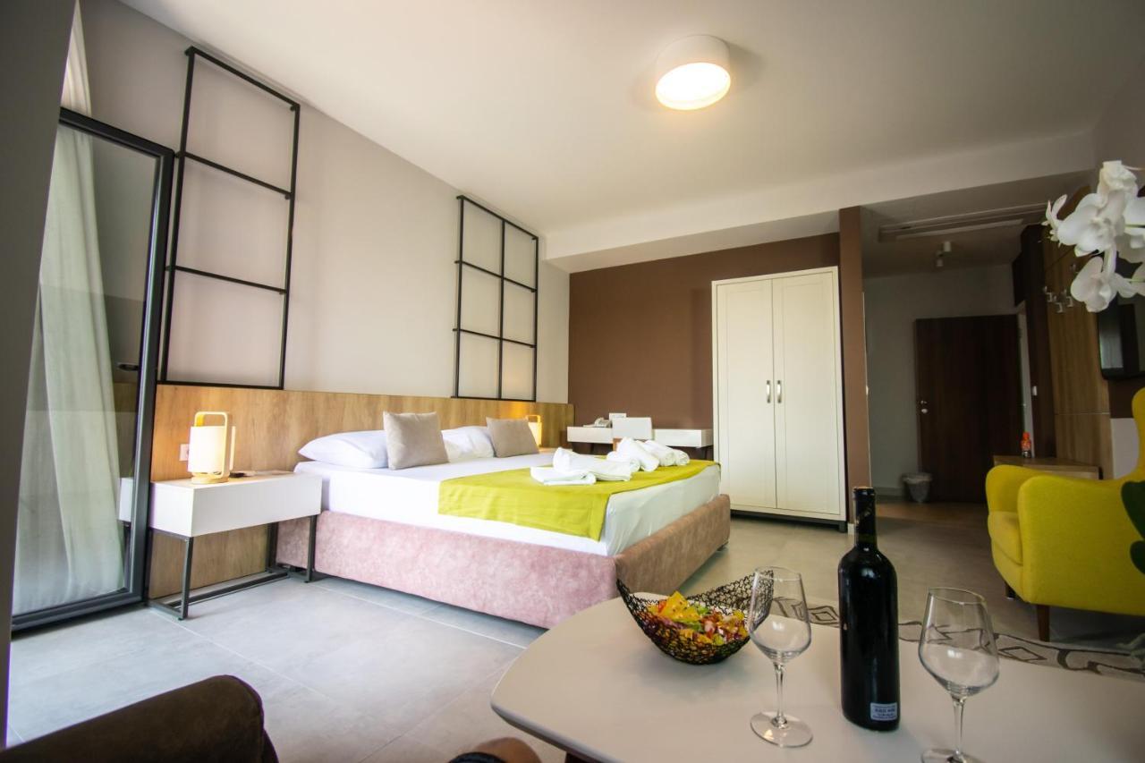 Hotel Hills Ulcinj Exterior foto